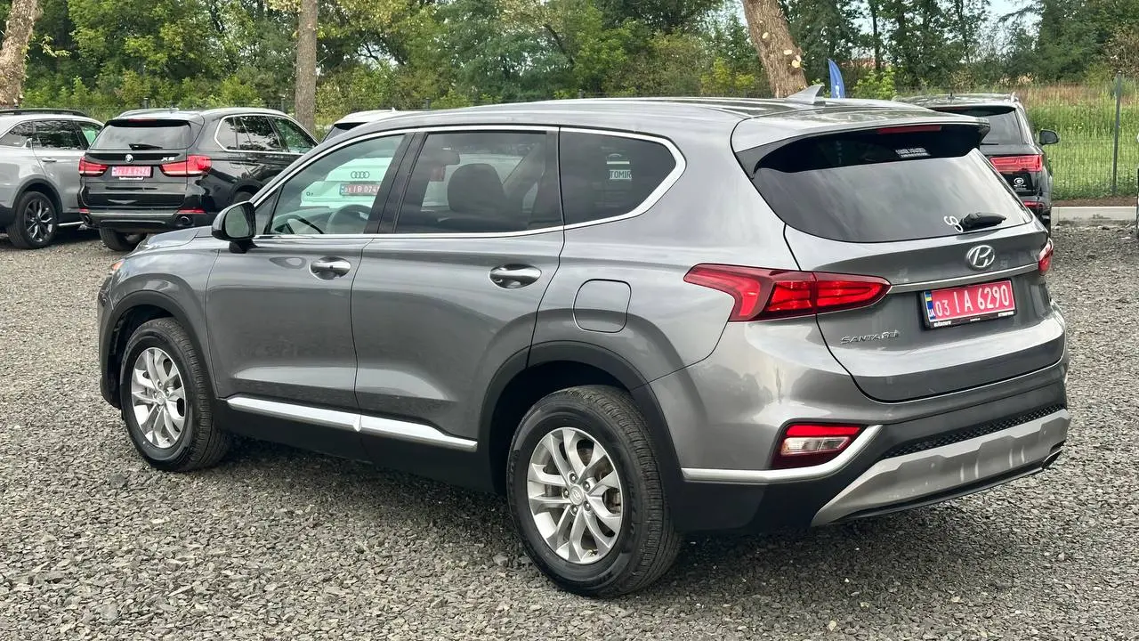 Hyundai SANTA FE SEL