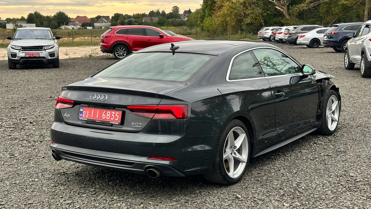 Audi A5 PREMIUM PLUS S-LINE