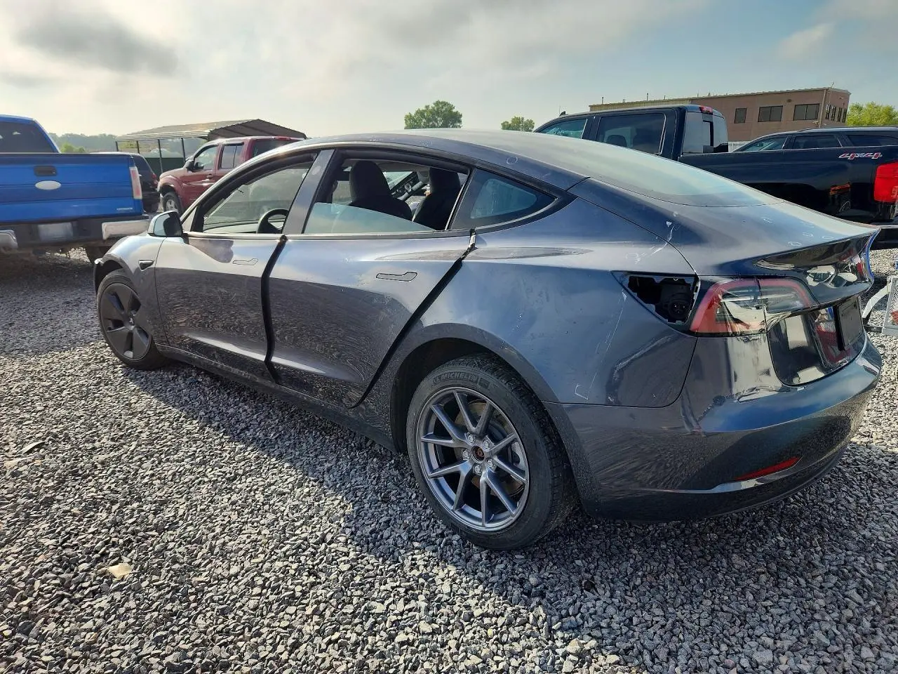 Tesla MODEL 3 RWD