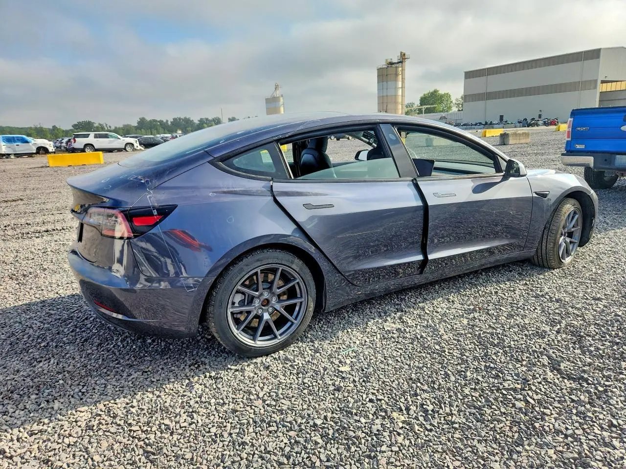 Tesla MODEL 3 RWD